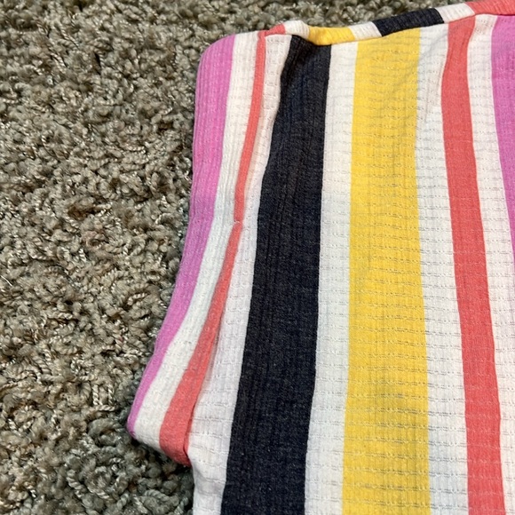 Women’s Lularoe “Leah” Top XL - Picture 4 of 6